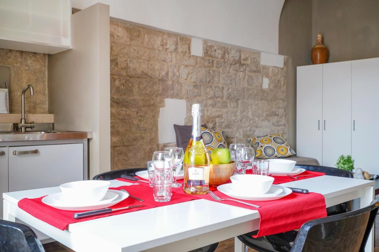 Winnili Apartments Trani Zewnętrze zdjęcie