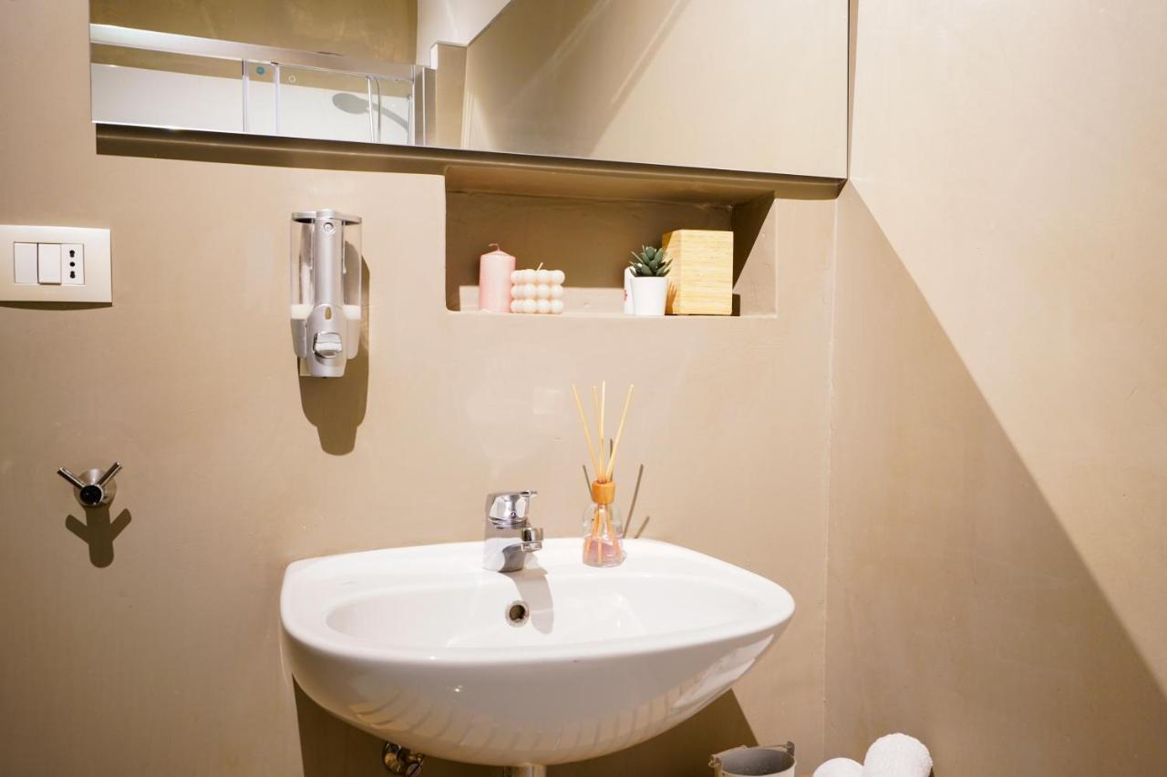Winnili Apartments Trani Zewnętrze zdjęcie